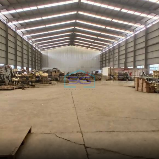 Disewakan Gudang DiLambangsari Tambun Selatan Luas Bangunan  2000 m²-2