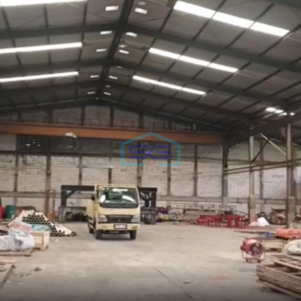 Disewakan Gudang Siap Pakai Di Jatiimulya Bekasi Barat Luas Bangunan  1300 m²-1