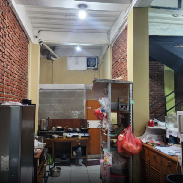 Disewakan Ruko Pondok Gede Lokasi Sangat Strategis Bekasi Kota Luas Bangunan  258 m²-2