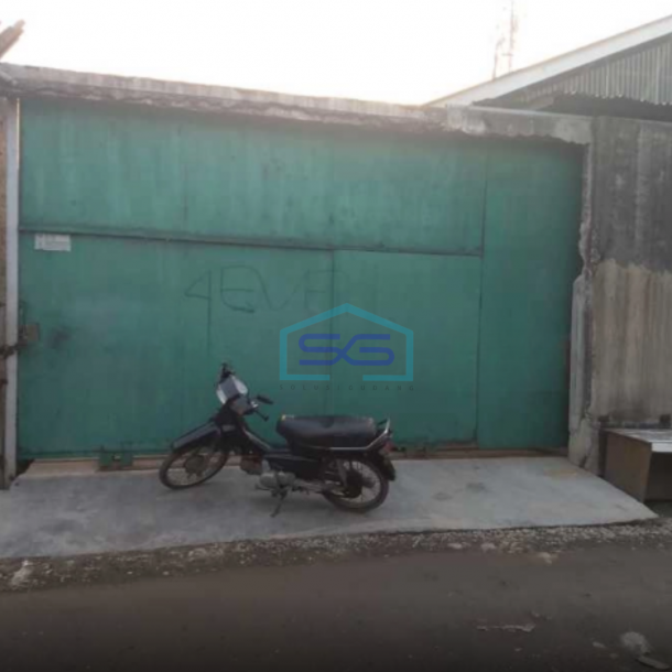 Dijual Cepat dan Murah Gudang Siap pakai Samping Harapan indah 1 Luas Bangunan  350 m²-1