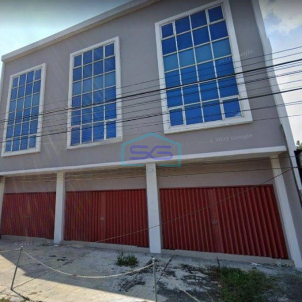 Disewakan Ruko 3 Lantai Luas Bangunan 666 m² di Depok Sleman-1