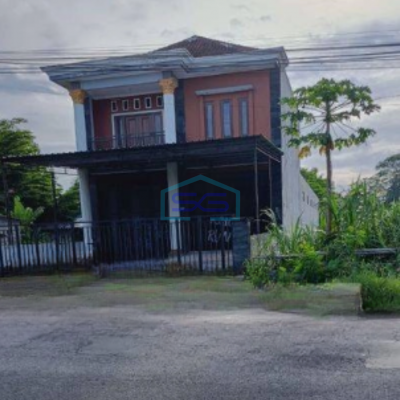 Disewakan Gudang Lokasi Strategis Siap Huni Luas Tanah 1200 m² di Prambanan Sleman