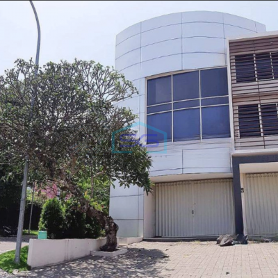 Dijual Ruko Strategis 3 Lantai Luas Bangunan  216 m² di Kalasan Sleman