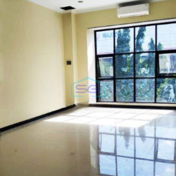 Disewakan Ruko 2 Lantai Luas Bangunan  100 m² di Depok Sleman Yogyakarta-2