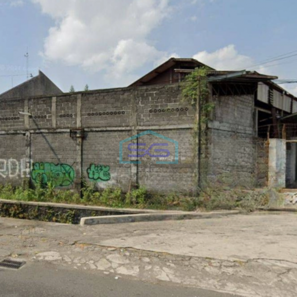 Dijual Tanah Luas 3058 m² di Pinggir Jalan Utama Umbulharjo Yogyakarta Harga Murah-1