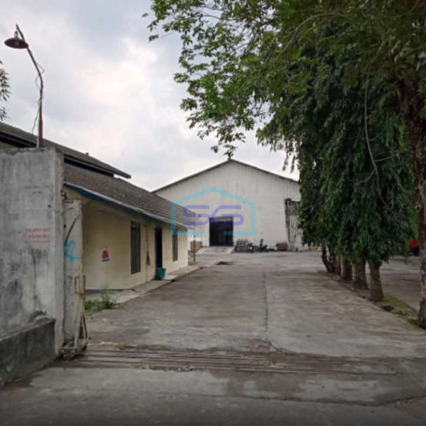 Dijual Gudang Di Taman Tirto Kasihan Bantul Jogja Luas Bangunan 1654 m²-1