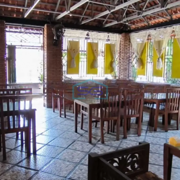 Dijual Ruang Usaha Di Tonggalan, Klaten Tengah, Jawa Tengah Luas Bangunan 325 m²-2