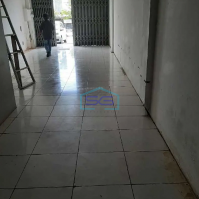 Disewakan Ruko 3 Lantai Dekat Pakuwon Mall Condong Catur Depok Sleman Jogja Luas Bangunan 225 m²