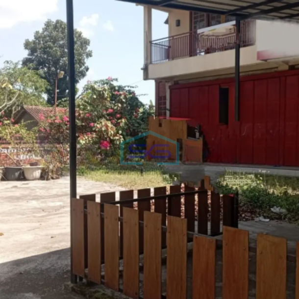 Disewakan Ruko 2 Lantai Di Tirtonirmolo Kasihan Bantul Jogja Luas Bangunan 832 m²-4