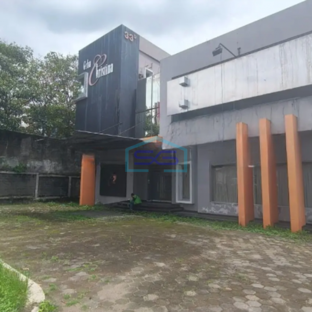 Disewakan Kantor 3 Lantai Dekat Hyatt Di Ngaglik Sleman Luas Bangunan 700 m²-1