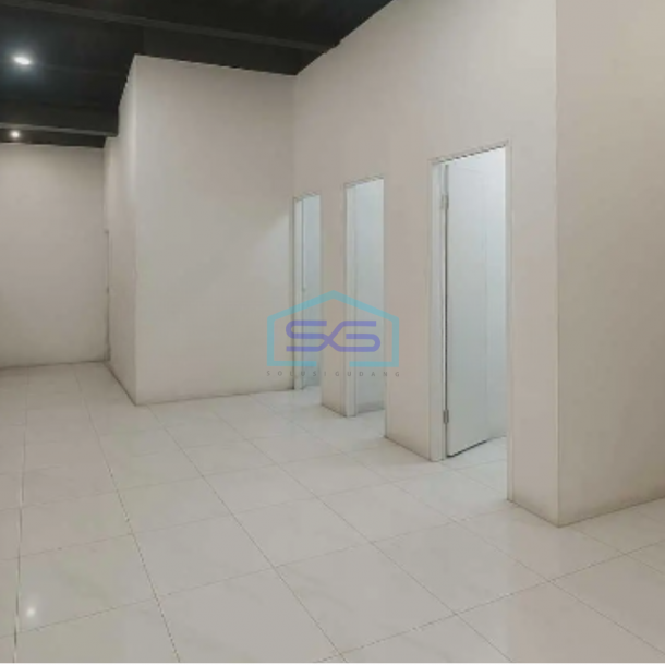 Disewakan Ruko 2 Lantai Dikawasan Bisnis Di Sleman Jogja Luas Bangunan 1150 m²-2