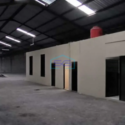 Disewakan Gudang Dan Kantor Jl Parangtrritis Di Sewon Bantul Luas Bangunan 962 m²