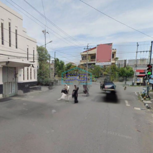 Dijual Ruko 2 Lantai Lokasi Strategis di Pusat Kawasan Bisnis di Pakualaman Yogyakarta-2