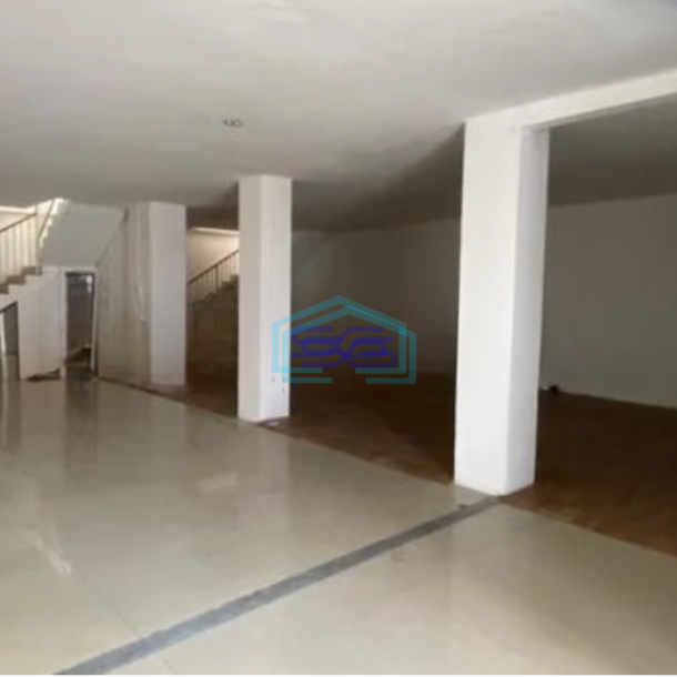 Disewakan Ruko jadi Satu Unit Di Lingkungan Kampus Caturtunggal Sleman Jogja Luas Bangunan 424 m²-2