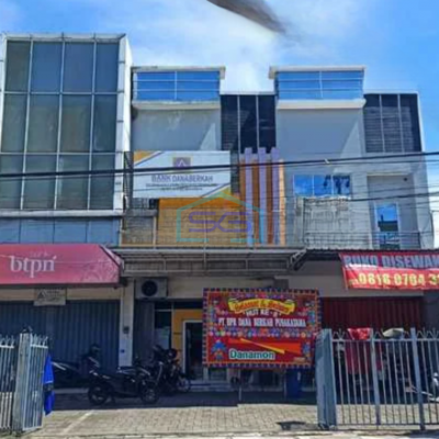 Disewakan Ruko Dekat Kantor Kecamatan Godean, Godean, Sleman Jogja Luas Bangunan  150 m²