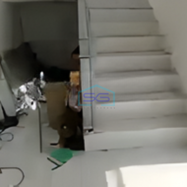 Disewakan Ruang Usaha Cocok Untuk Supermarket, Kantor, Depok, Sleman Jogja Luas Bangunan 1100 m²-3