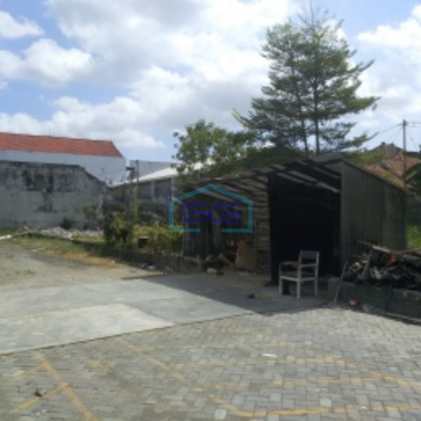 Disewakan Gudang Cocok Untuk Supermarket DI Barbah Sleman Jogja Luas Bangunan 600 m²-1