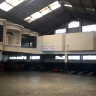 Disewakan Ruang Usaha DI Mlati Sleman Jogja Luas Bangunan 1350 m²