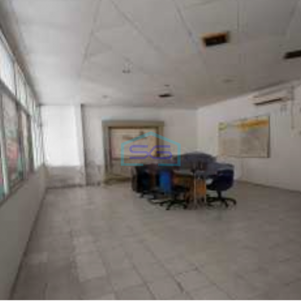 Disewakan Ruang Usaha Luas Cocok Untuk Kantor Atau Show Room, Sleman Luas Bangunan 2330 m²-2