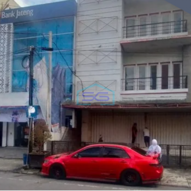 Disewakan Ruko 3 Lantai Cocok Untuk Usaha Di Gondokusuman, Jogja Luas Bangunan 750 m²-1