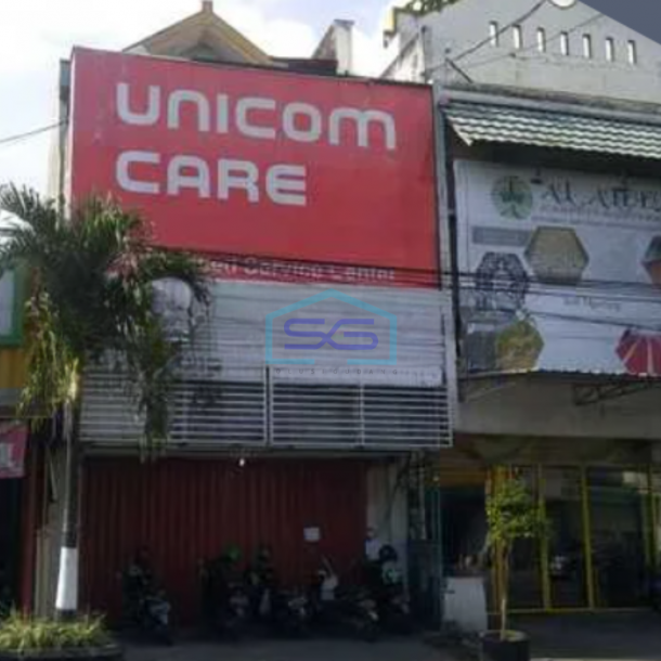 Disewakan Ruko 3 Lantai Lokasi Tengah Kota Luas Bangunan 252 m²-1