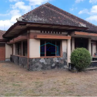 DIjual Tanah Bonus Rumah Klasik, Jakal, Condong Catur, Depok, Slemanv Luas Tanah 3076 m²