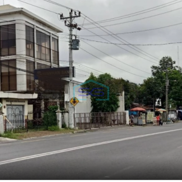 DIjual Kantor 3 Lantai Di Pakuncen Wirobrajan Jogja Luas Bangunan  567 m²-1