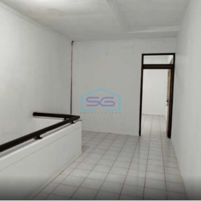 Disewakan Ruko Baru Siap Pakai 2 Lantai DI Batununggal Bandung Luas Bangunan 250 m²