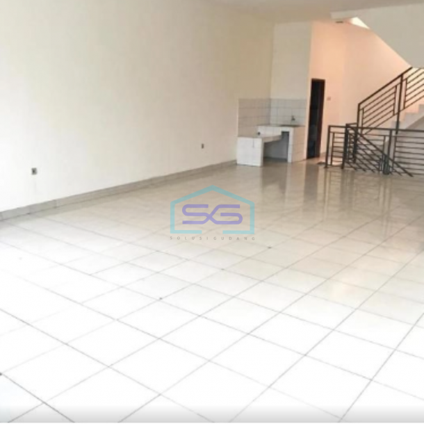 Disewakan Ruko Pinggir Jalan Di Batas Kota Jend Sudirman Bandung Luas Bangunan 220 m²-3