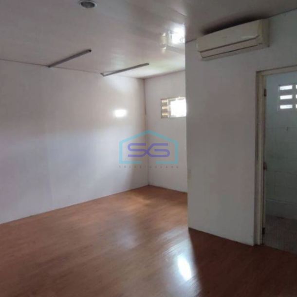 Dijual Gudang 2 Lantai Luas Tanah 692 m² di Umbuharjo Yogyakarta-1
