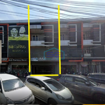 Disewakan Ruko 3 Lantai Dekat Pakuwon Mall COndong Catur Sleman Jogja Luas Bangunan  270 m²