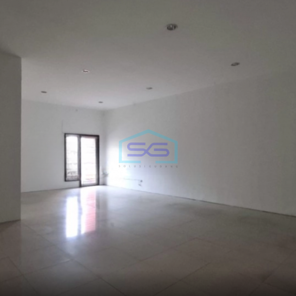 Disewakan Ruko 3 Lantai Dekat Pakuwon Mall COndong Catur Sleman Jogja Luas Bangunan  270 m²-4