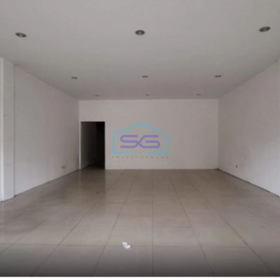 Disewakan Ruko 3 Lantai Dekat Pakuwon Mall COndong Catur Sleman Jogja Luas Bangunan  270 m²
