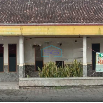 Disewakan Ruko Komersial, Di Am Sangaji, Sariharjo, Ngaglik, Sleman Luas Bangunan  500 m²