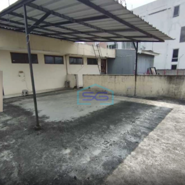 Disewakan Ruko Cocok Untuk Office Kantor dan Bank maindroad Gatot Subroto Bandung Luas Bangunan  455 m²-1