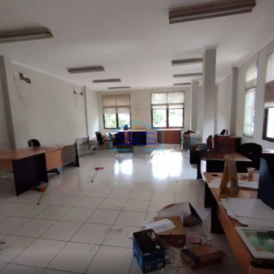 Disewakan Ruko Cocok Untuk Office Kantor dan Bank maindroad Gatot Subroto Bandung Luas Bangunan  455 m²