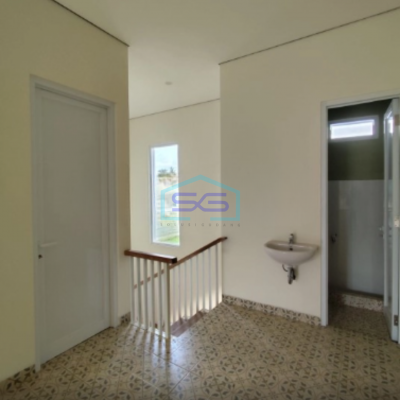 Disewakan Ruko Cocok Untuk Usaha Pandowoharjo Sleman Jogja Luas Bangunan  110 m²