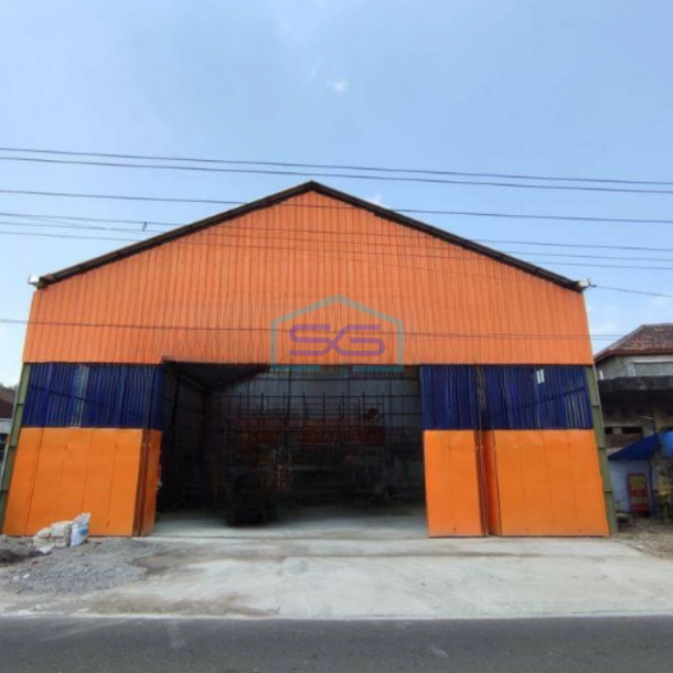 Dijual Gudang Harga Rendah Luas Tanah  244 m² di Godean Sleman Yogyakarta-1