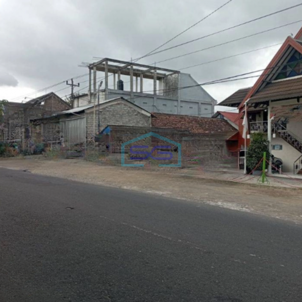 Dijual Pabrik 2 Lantai Luas Tanah  1164 m² di Sewon Bantul Yogyakarta-1