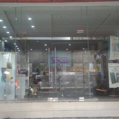 Disewakan Ruko 3 Lantai Luas Tanah 109 m² di Depok Sleman Yogyakarta-2