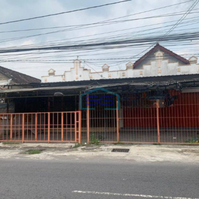 Disewakan Ruko 2 Lantai Luas Tanah  850 m² di Sewon Bantul Lokasi Strategis-3