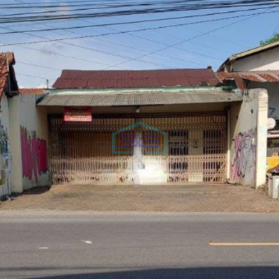 Disewakan Ruko 2 Lantai Luas Tanah 338 m² di Sewon Bantul Yogyakarta