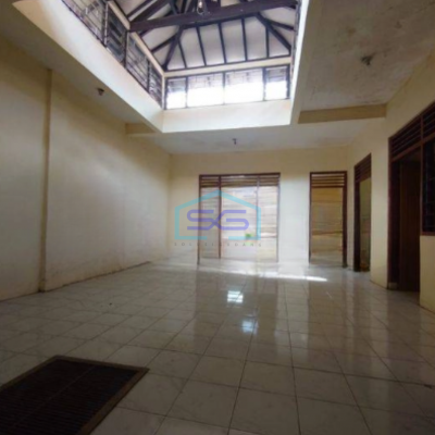 Disewakan Ruko 2 Lantai Luas Tanah 338 m² di Sewon Bantul Yogyakarta