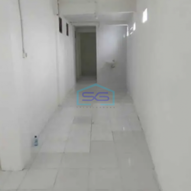 Disewakan Gudang Di Ring Road Timur Depok Sleman Jogja Luas Bangunan 1617 m²-4