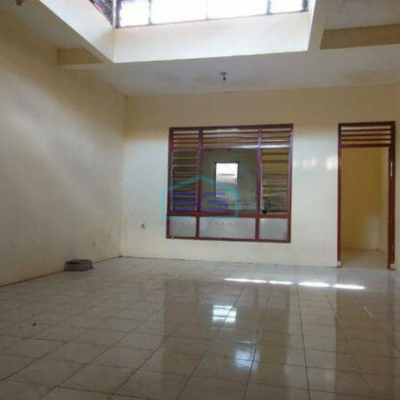 Disewakan Ruko 2 Lantai Luas Akses Ringroad Harga Rendah Sewon Bantul