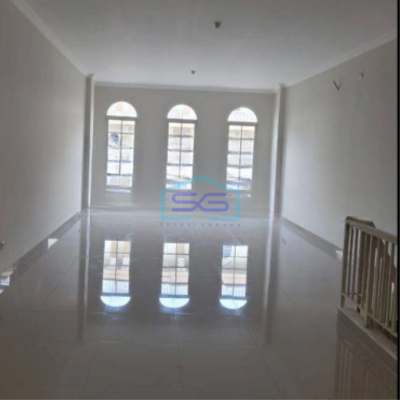 Disewakan Ruko di Green Lake City Jakarta Barat Luas Bangunan 236 m²