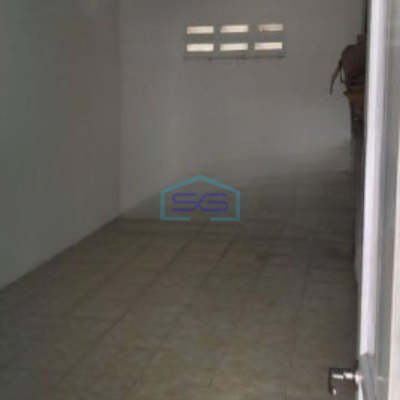 Disewakan Ruko Megah Luas Bangunan  288 m² di Kalideres Jakarta Barat