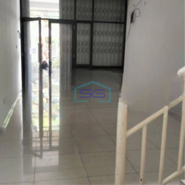 Disewakan Ruko Baru Minimalis Luas Bangunan  100 m² di Puri Indah Jakarta Barat-3