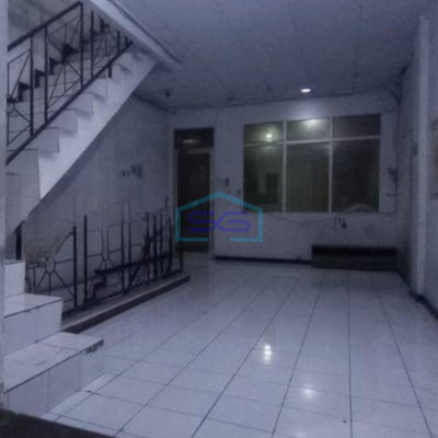 Disewakan Ruko Luas Bangunan 186 m² Lokasi Strategis di Kalideres Jakarta Barat