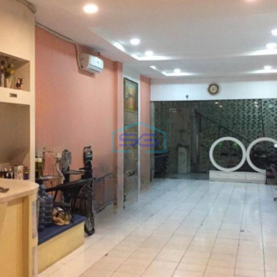 Disewakan Ruko di Cengkareng Jakarta Barat Luas Bangunan  360 m²